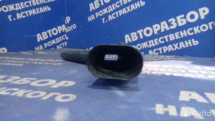 Воздуховод радиатора Ford Mondeo 4 седан seba 2011