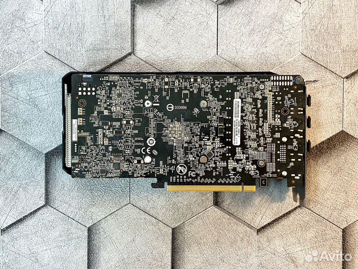 Видеокарта 8 GB gigabyte AMD Radeon RX 580 gaming