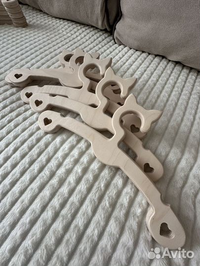 Плечики вешалки детские деревянные 5 шт