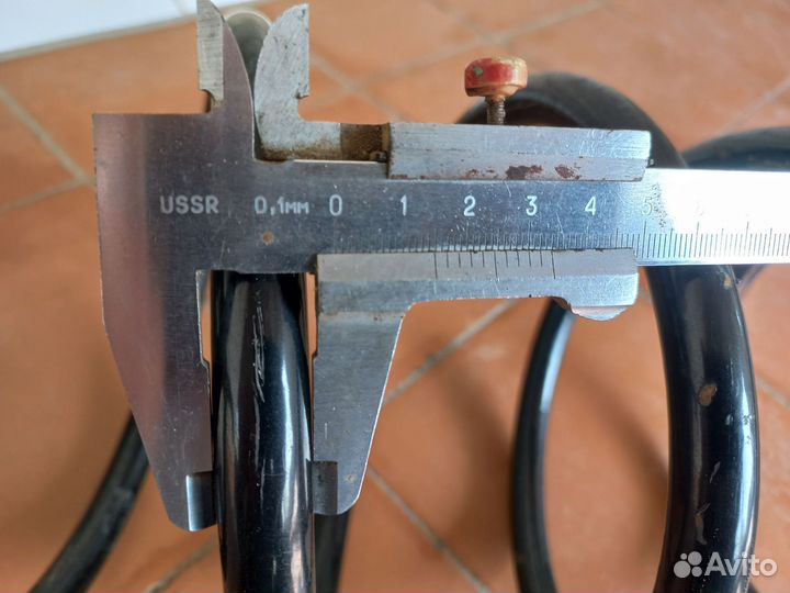 Передние пружины на Kia Magentis