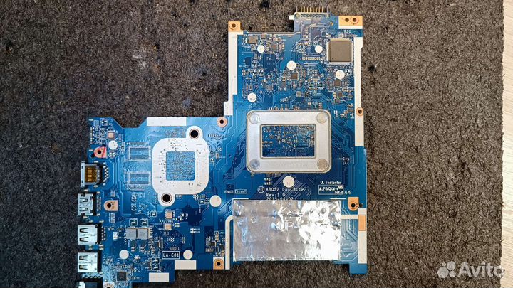 Продам материнскую плату LA-C811P Rev 1.0