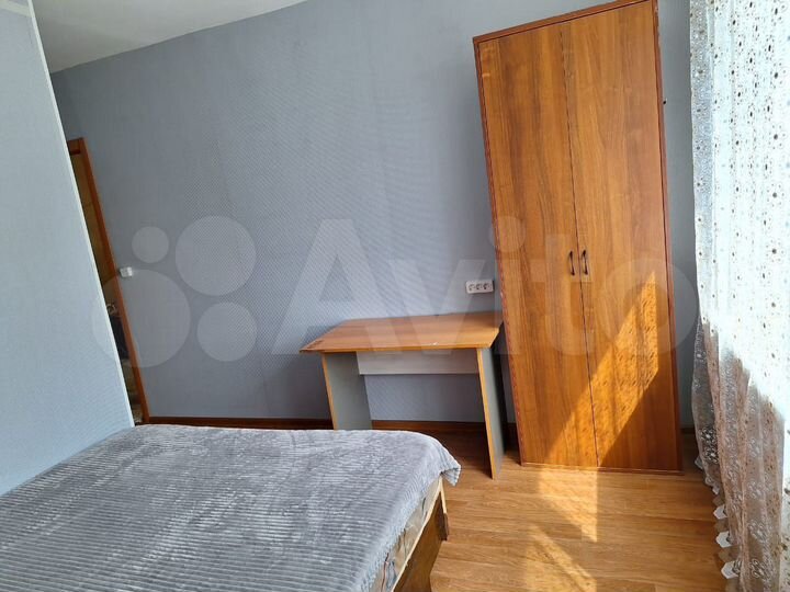 Комната 10 м² в 4-к., 3/5 эт.