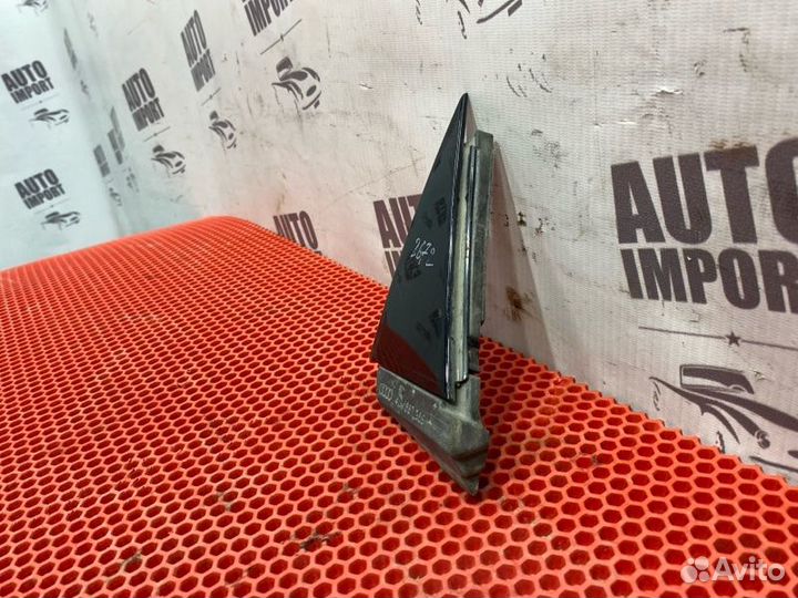 Накладка декоративная левая Audi A6 C7 CGX 2011