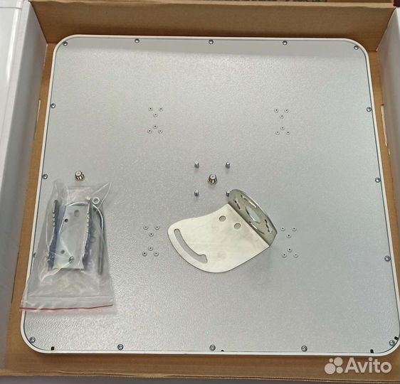 Мощная антенна для интернета 4G mimo 2*20 дб, нова