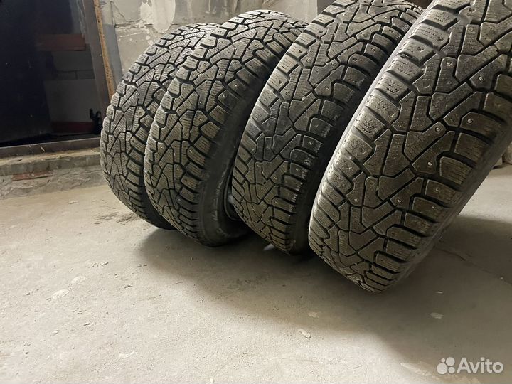Pirelli Ice Zero 185/65 R15