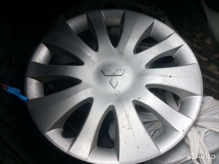 Оригинальные колпаки на авто