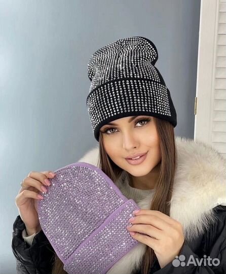 Шапка со стразами женская