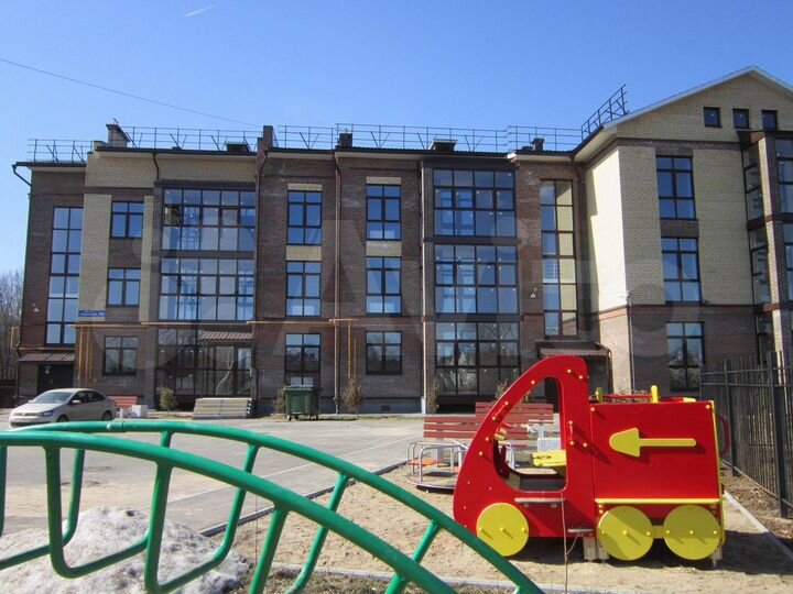 3-к. квартира, 95,6 м², 2/3 эт.