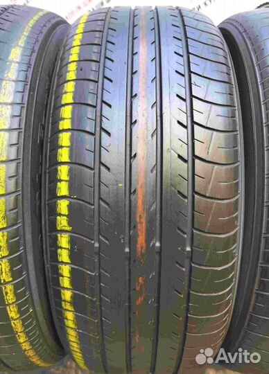 Yokohama BluEarth E70 215/55 R17 94V
