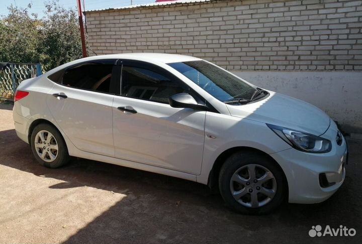 Hyundai Solaris 1.4 МТ, 2012, 137 000 км