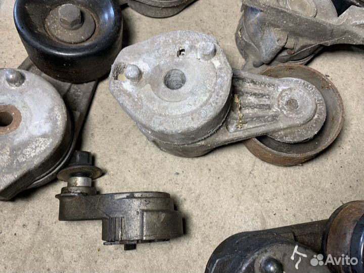 Натяжной ролик x-type s-type xj x308