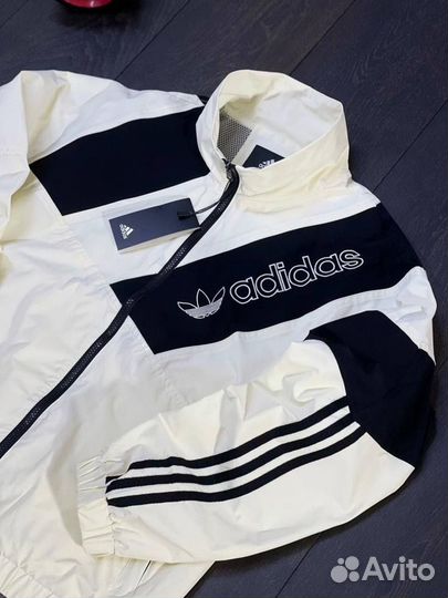 Ветровки Adidas весенние 90е винтажные