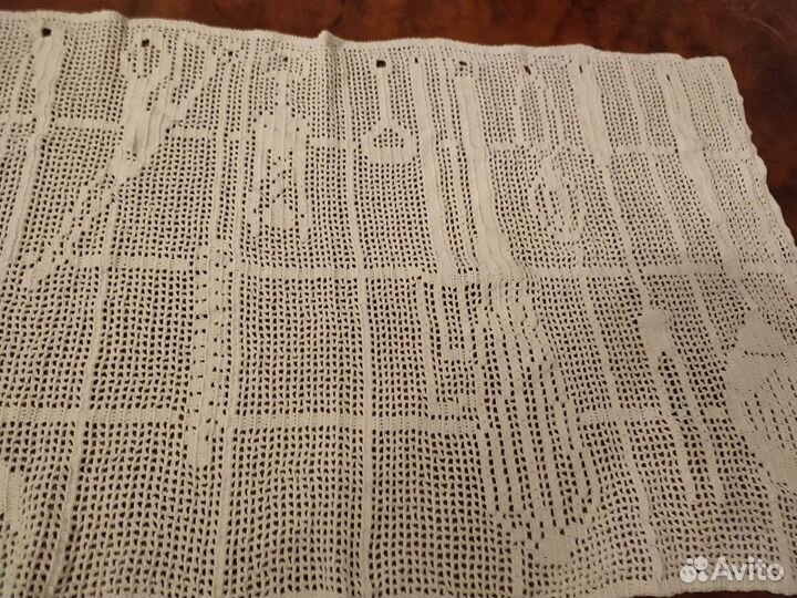 Панно, занавеска,салфетка вязанная