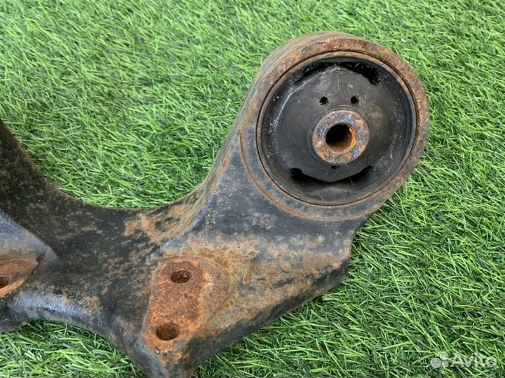 Подушка заднего редуктора передняя Suzuki