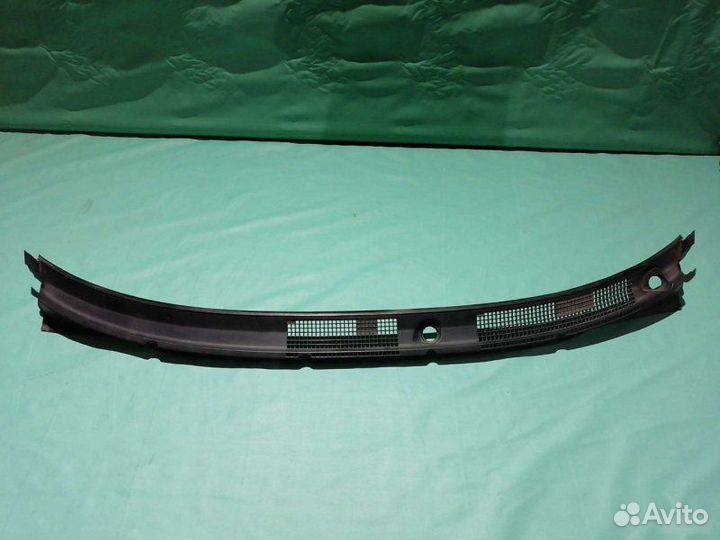 Жабо Mitsubishi Space Star