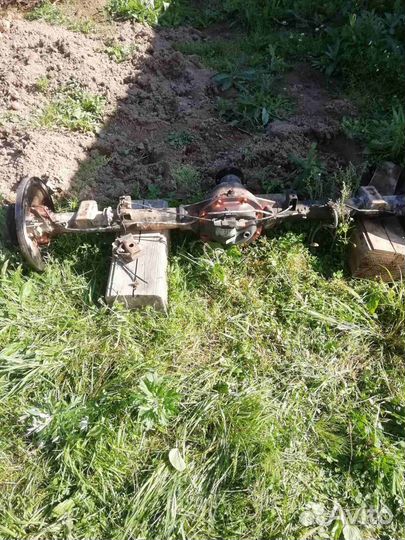 Задний мост nissan np-300