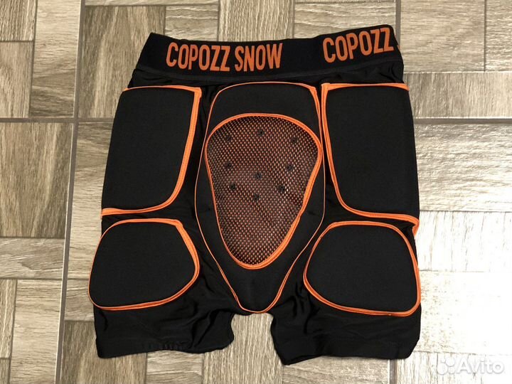 Защитные шорты D3O