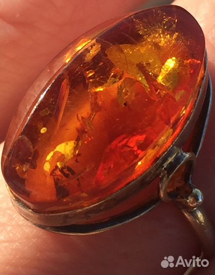 Кольцо СССР серебро янтарь