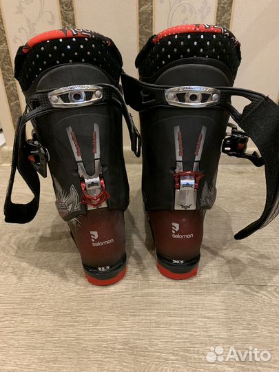 Горнолыжные ботинки salomon 28.5