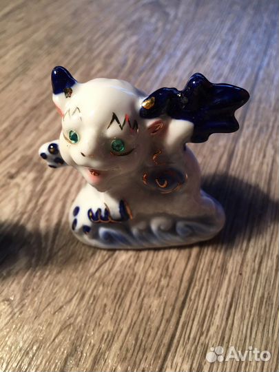 Кролик символ года гжель