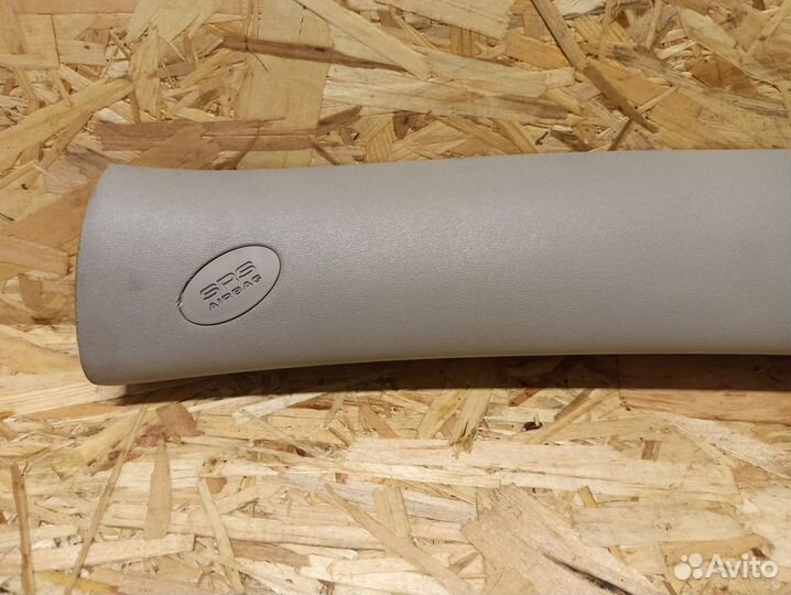 Накладка стойки передняя левая Kia Ceed ED