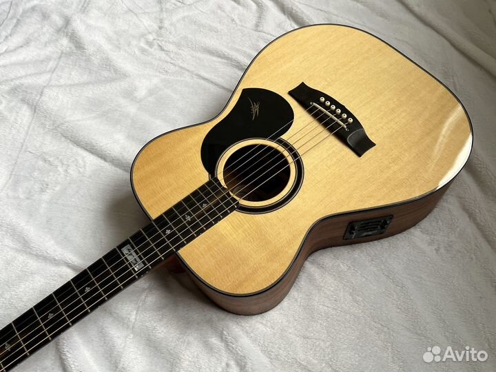 Maton Vera May 808 Limited Australia