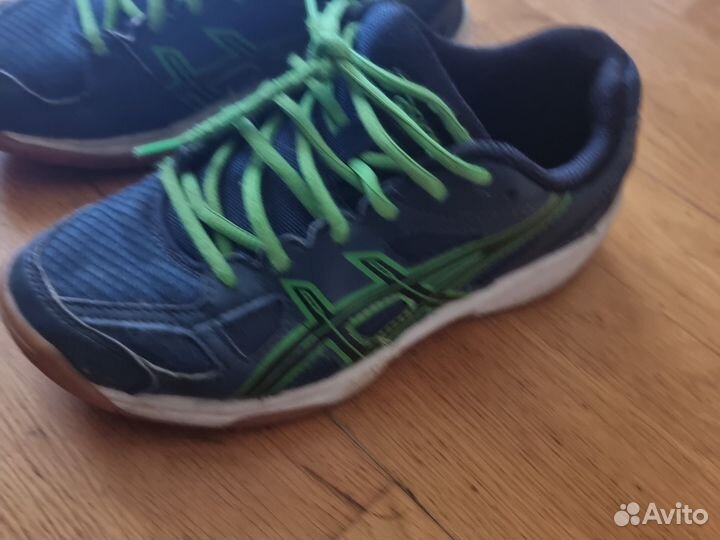 Кроссовки asics детские 33.5