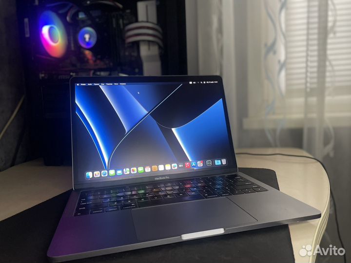 Apple MacBook Pro 13 2017 TouchBar, Touch ID