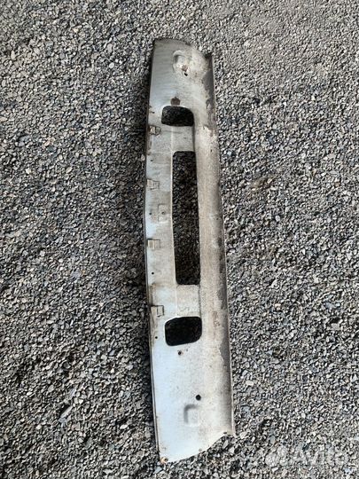 Нижний фартук газ волга 3102