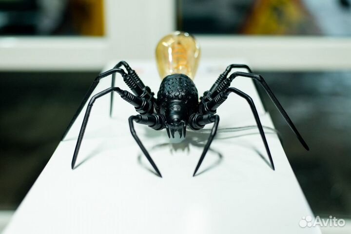 Винтажный светильник Паук из свечей