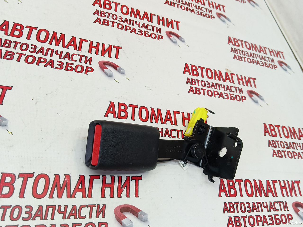 Замок ремня безопасности задний zeekr 001