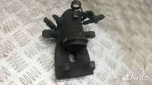 Суппорт тормозной задний правый opel astra H (GEA1