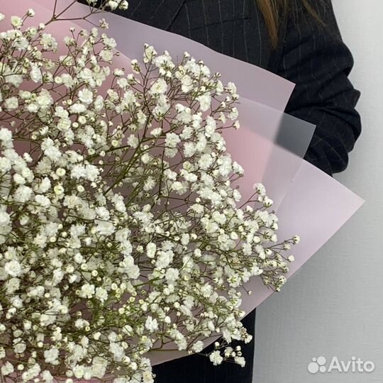 Букет из белой гипсофилы