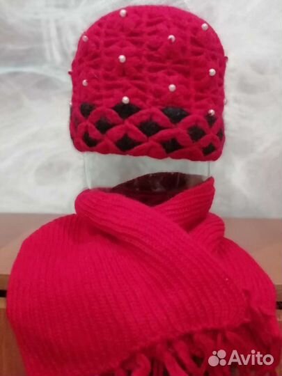 Шапка и шарф в комплекте