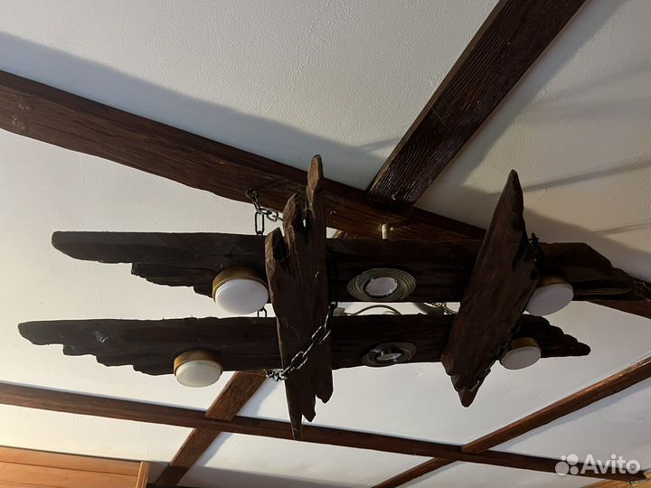 Люстра из дерева ручной работы