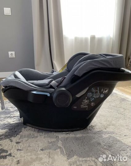 Автолюлька Uppababy Mesa