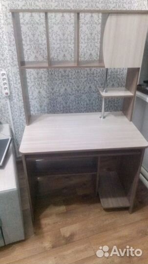 Компьютерный стол