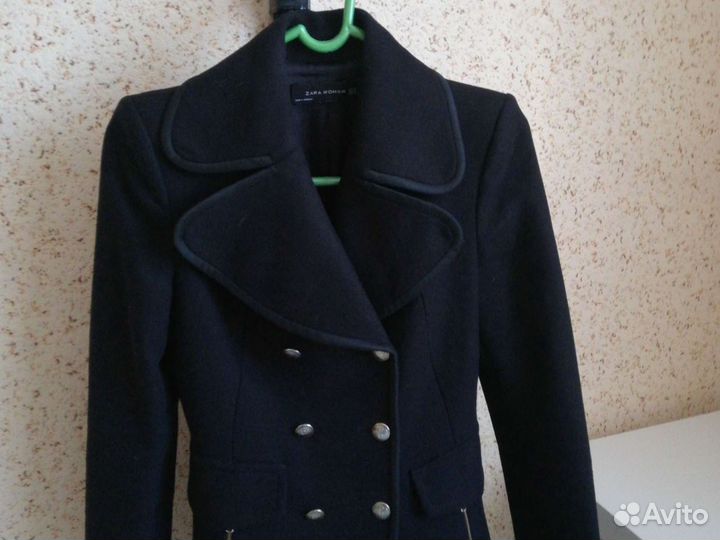 Пальто Zara 42