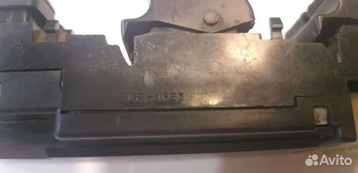 Блок управления стеклоподъемниками Тойота калдина