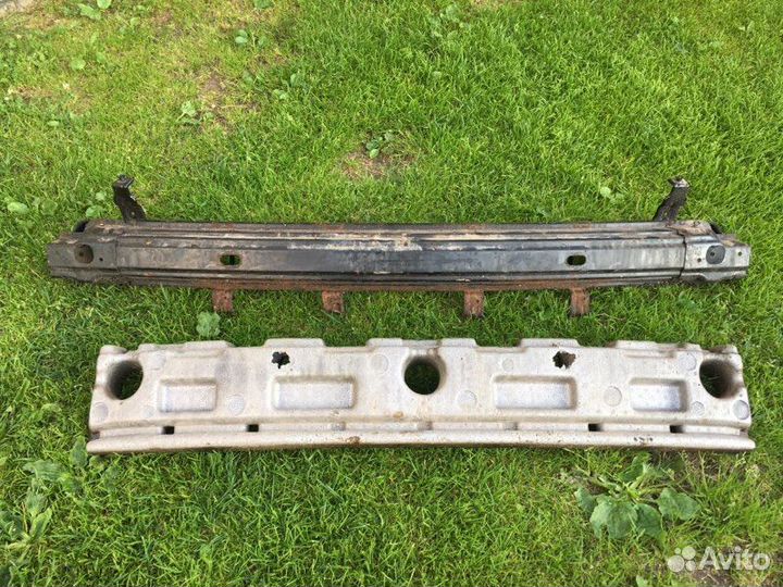 Усилитель бампера santa fe 2008