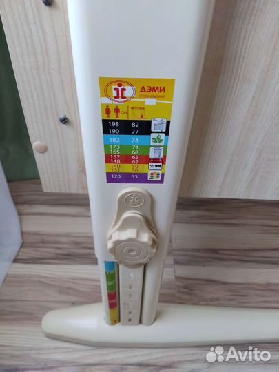 Детский письменный стол бу