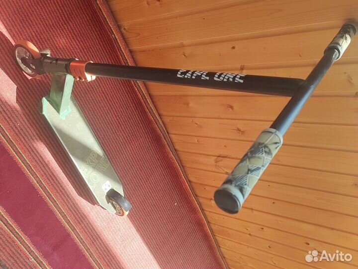 Трюковой самокат