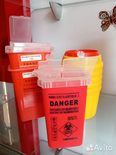 Контейнер для отходов (сбора игл)