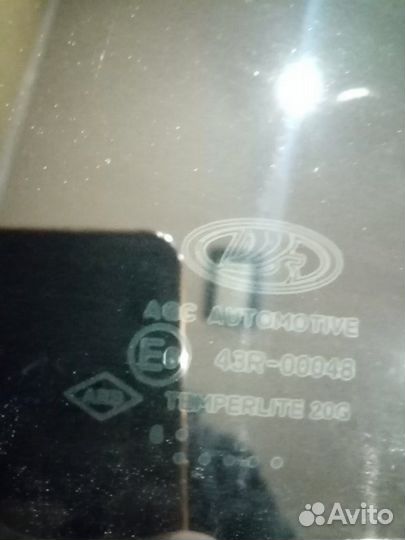 Стекло глухое LADA X Ray