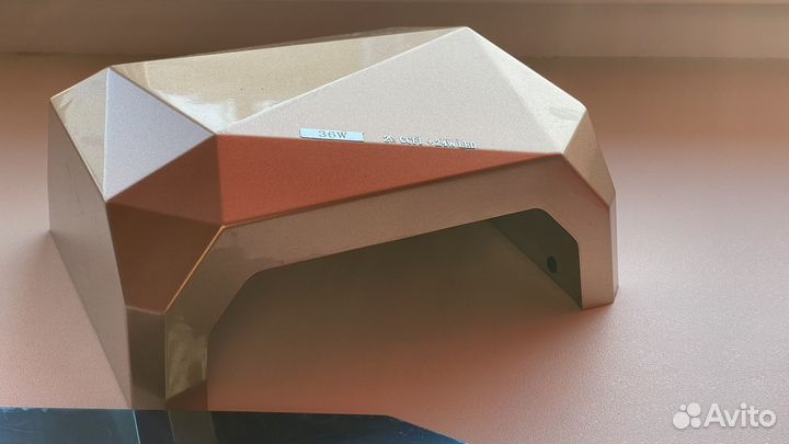 LED лампа для маникюра