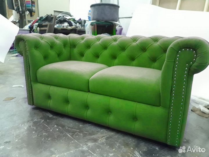 Диван двухместный честер зеленый велюр