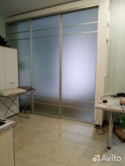 Раздвижные двери, перегородка