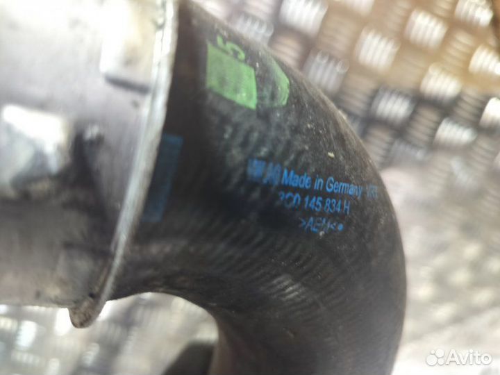 Патрубок интеркулера Volkswagen Passat B6 2.0T BWA