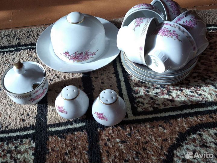 Сервиз чайно-столовый гдр