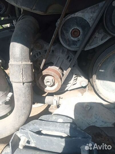 Генератор Audi 100 45куз